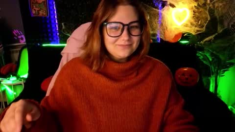 Snapshot of djennapalme chatting on 25, 10, 2025 Jenia online show from 25, 10, 2025