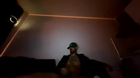 Azier online show from 21, 10, 2025