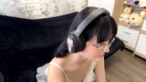 Annie PVT IS OPEN online show from 12, 9, 2025