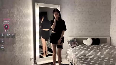 Annie PVT IS OPEN online show from 21, 10, 2025