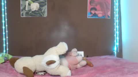 doeschi_fox online show from 12, 7, 2026