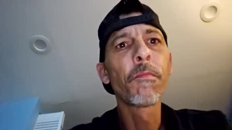 dogbone999081 online show from 18, 10, 2025