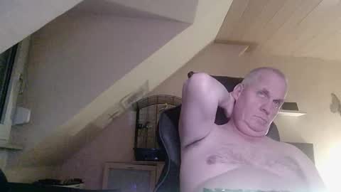 doggy2629 online show from 15, 11, 2025