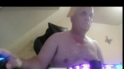 Snapshot of doggy2629 chatting on 14, 7, 2026 doggy2629 online show from 14, 7, 2026