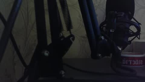 My name is Emma  I am the treasure that you have been looking for for so long  online show from 21, 4, 2026