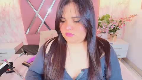 Dolce Pearl online show from 26, 4, 2026