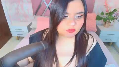 Dolce Pearl online show from 19, 6, 2026