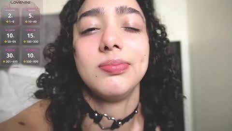 Snapshot of doll4you_ chatting on 16, 12, 2024 Alice y Ros online show from 16, 12, 2024