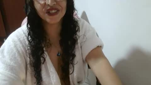 doll78latin online show from 2, 5, 2026