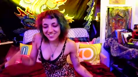 Nyxie Fae online show from 24, 6, 2026