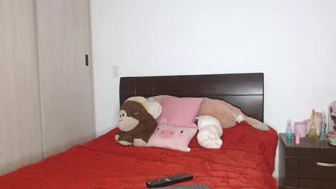 Auro and Santiago online show from 2, 3, 2025