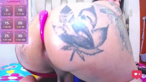 Snapshot of doll_coquette chatting on 15, 1, 2025 Heilen Niikol online show from 15, 1, 2025