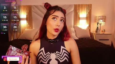 doll_kira_ online show from 24, 4, 2026