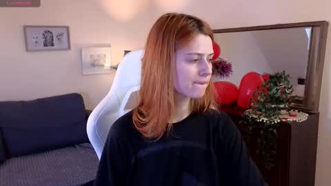 Snapshot of doll_lesli chatting on 22, 2, 2025 Your doll Lesli online show from 22, 2, 2025