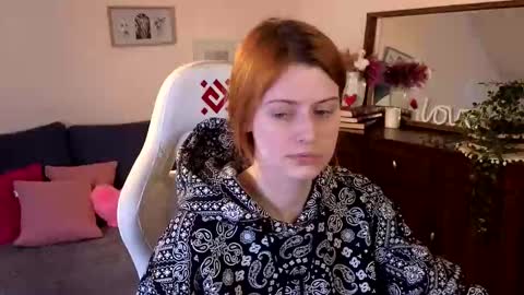 Snapshot of doll_lesli chatting on 7, 3, 2025 Your doll Lesli online show from 7, 3, 2025