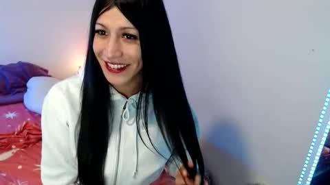 Catherine XXX online show from 22, 4, 2026