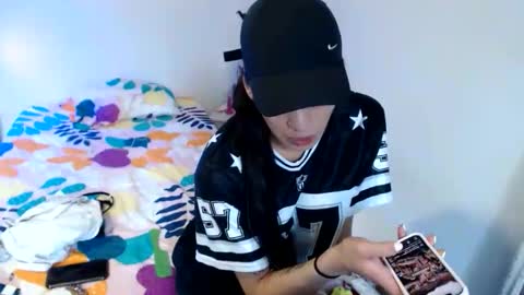 Catherine XXX online show from 22, 4, 2026