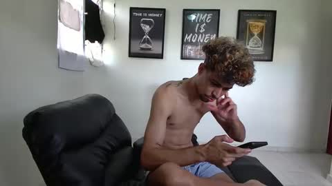 DollarHot30 online show from 11, 4, 2026