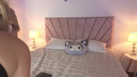 DollFaceInk online show from 22, 6, 2026