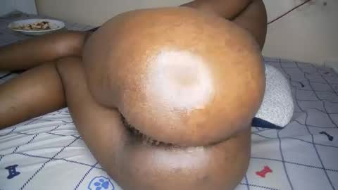 dollqueen_ online show from 23, 9, 2025