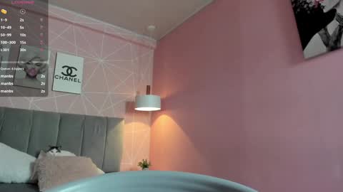 Call me Zoe  online show from 30, 1, 2025