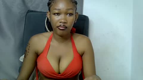 Snapshot of dollyplum chatting on 16, 7, 2026 Cushey online show from 16, 7, 2026
