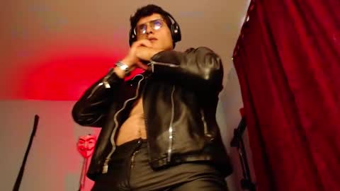 Diego Castell online show from 10, 9, 2025