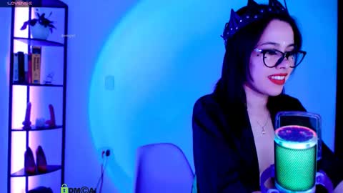 Snapshot of domgiirl chatting on 14, 12, 2024 Mistress online show from 14, 12, 2024