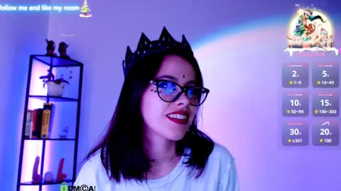 Snapshot of domgiirl chatting on 31, 12, 2024 Mistress online show from 31, 12, 2024