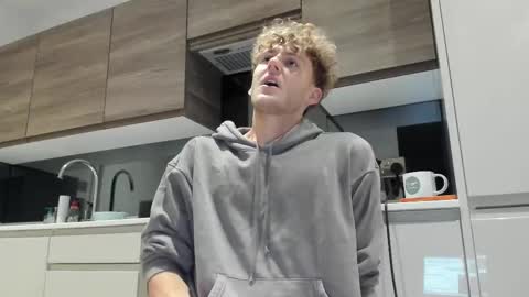 Alex...  online show from 17, 11, 2025