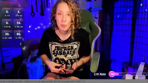 Snapshot of dominantman18064 chatting on 25, 1, 2025 Bigbearnbunnyboy online show from 25, 1, 2025