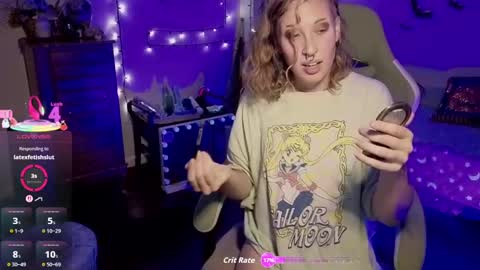 Snapshot of dominantman18064 chatting on 8, 10, 2025 Bigbearnbunnyboy online show from 8, 10, 2025