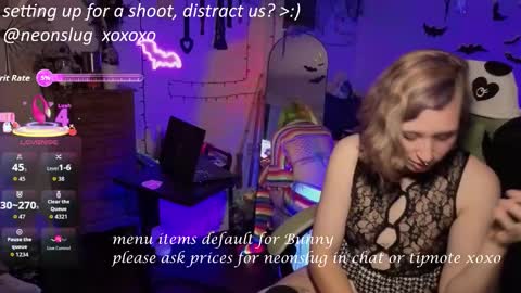 Snapshot of dominantman18064 chatting on 18, 12, 2025 Bigbearnbunnyboy online show from 18, 12, 2025