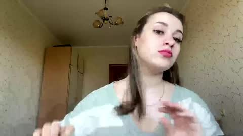 Mia online show from 27, 4, 2026