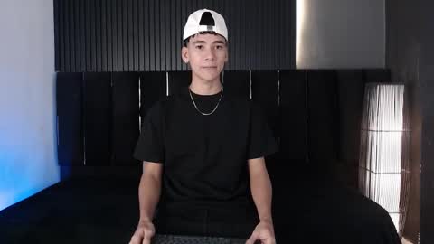 Dominic online show from 3, 3, 2026