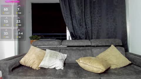 SANTI  independent model online show from 20, 12, 2024