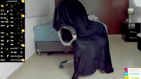 SANTI  independent model online show from 25, 4, 2026