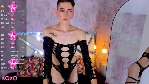 Snapshot of dominic_thailor chatting on 19, 9, 2025 Dominic online show from 19, 9, 2025