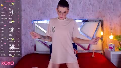 Snapshot of dominic_thailor chatting on 11, 11, 2025 Dominic online show from 11, 11, 2025