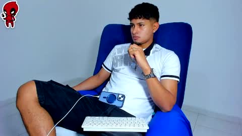  Dominic  online show from 25, 4, 2026