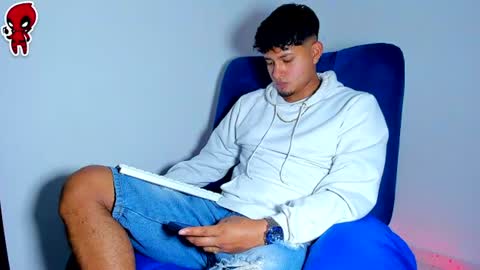Snapshot of dominick_king chatting on 10, 6, 2026 Dominic online show from 10, 6, 2026