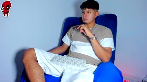 Snapshot of dominick_king chatting on 10, 6, 2026 Dominic online show from 10, 6, 2026