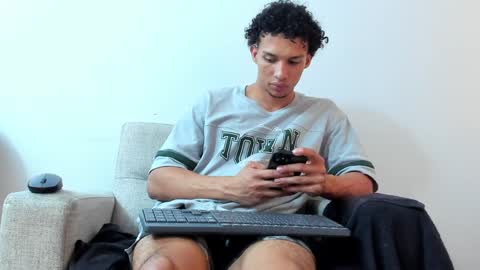 Dominick Star online show from 13, 12, 2024