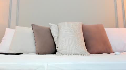 Dominick Star online show from 21, 1, 2025