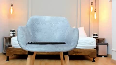 Dominick Star online show from 24, 1, 2025