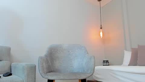 Dominick Star online show from 3, 3, 2025