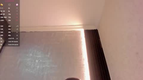 Snapshot of dominicsccott chatting on 16, 11, 2025 Dominicscott online show from 16, 11, 2025