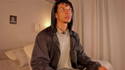 Snapshot of dominik_drake chatting on 25, 4, 2026 Dominik Drake online show from 25, 4, 2026