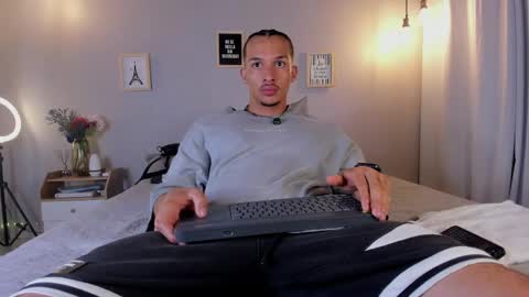 Snapshot of dominik_drake chatting on 12, 5, 2026 Dominik Drake online show from 12, 5, 2026