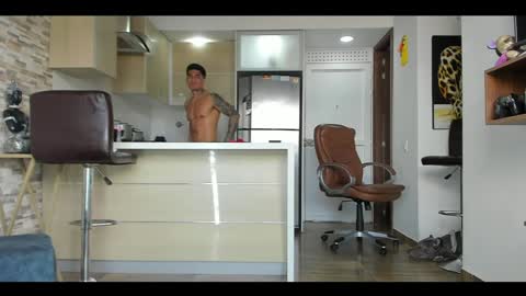 Only fans Ronnie col---InstaRonniecolleman  online show from 10, 1, 2025